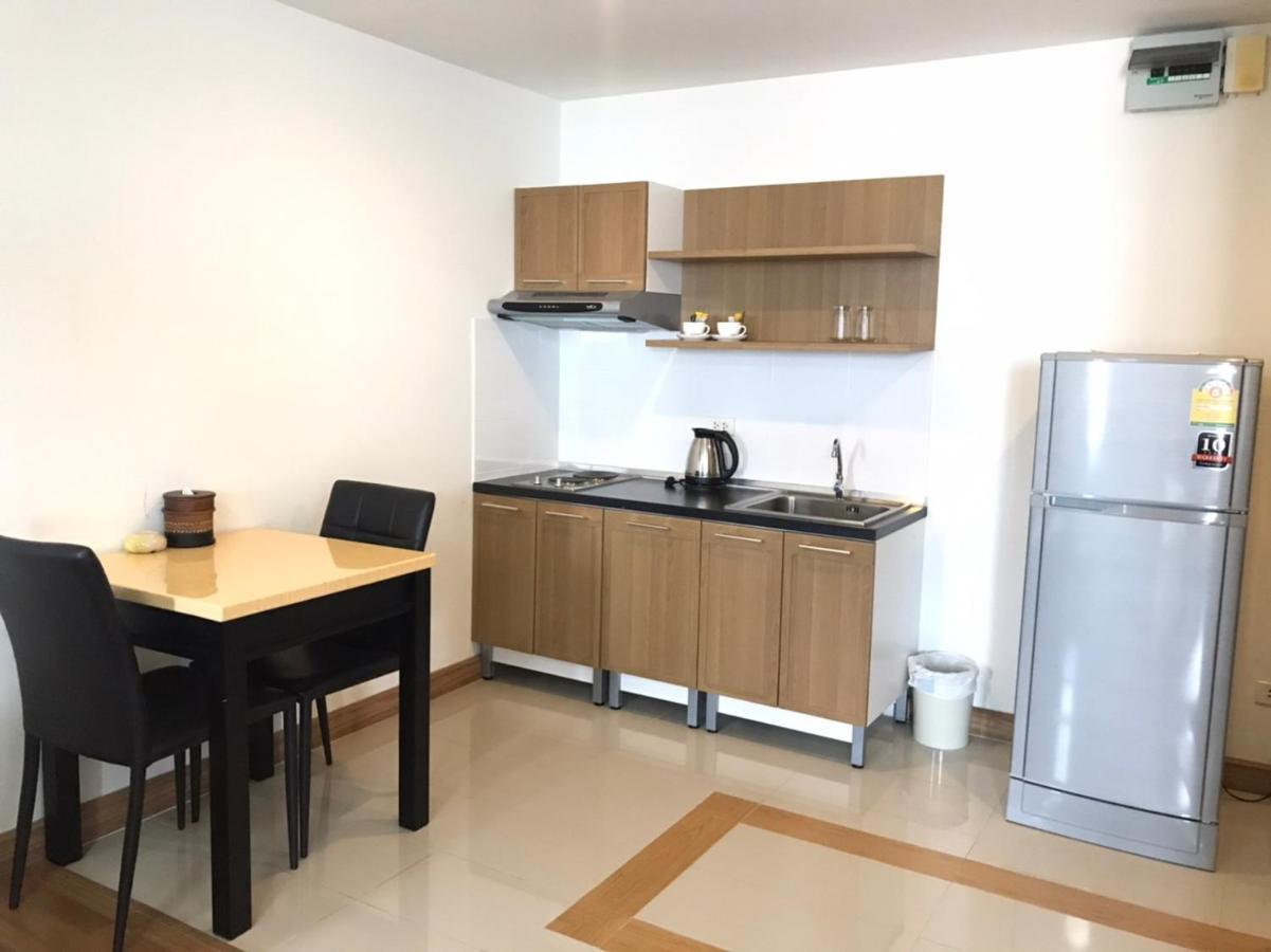 วินเนอร์ เซอร์วิส อพาร์ตเม้นท์ Aparthotel Si Maha Phot ภายนอก รูปภาพ