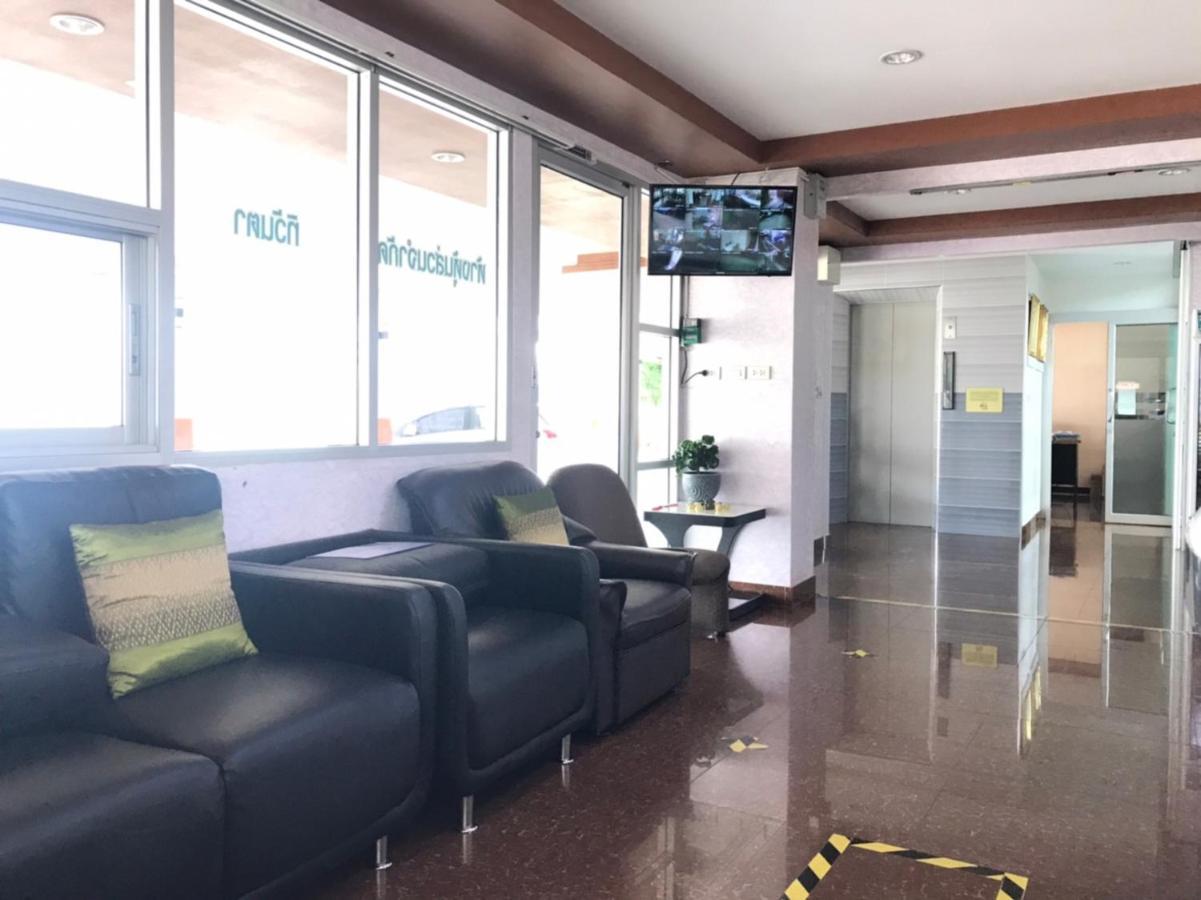 วินเนอร์ เซอร์วิส อพาร์ตเม้นท์ Aparthotel Si Maha Phot ภายนอก รูปภาพ