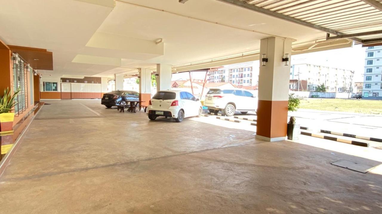 วินเนอร์ เซอร์วิส อพาร์ตเม้นท์ Aparthotel Si Maha Phot ภายนอก รูปภาพ