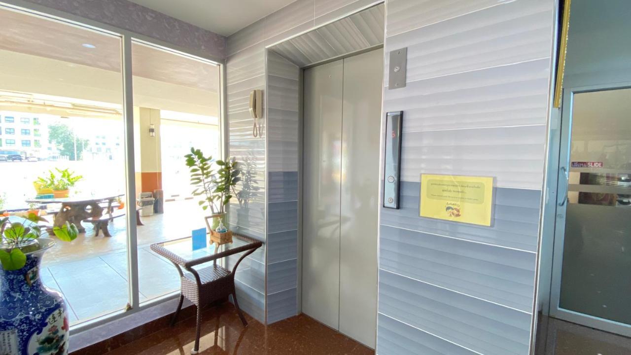 วินเนอร์ เซอร์วิส อพาร์ตเม้นท์ Aparthotel Si Maha Phot ภายนอก รูปภาพ