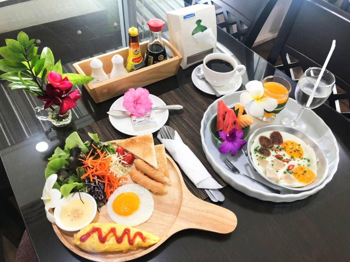 วินเนอร์ เซอร์วิส อพาร์ตเม้นท์ Aparthotel Si Maha Phot ภายนอก รูปภาพ