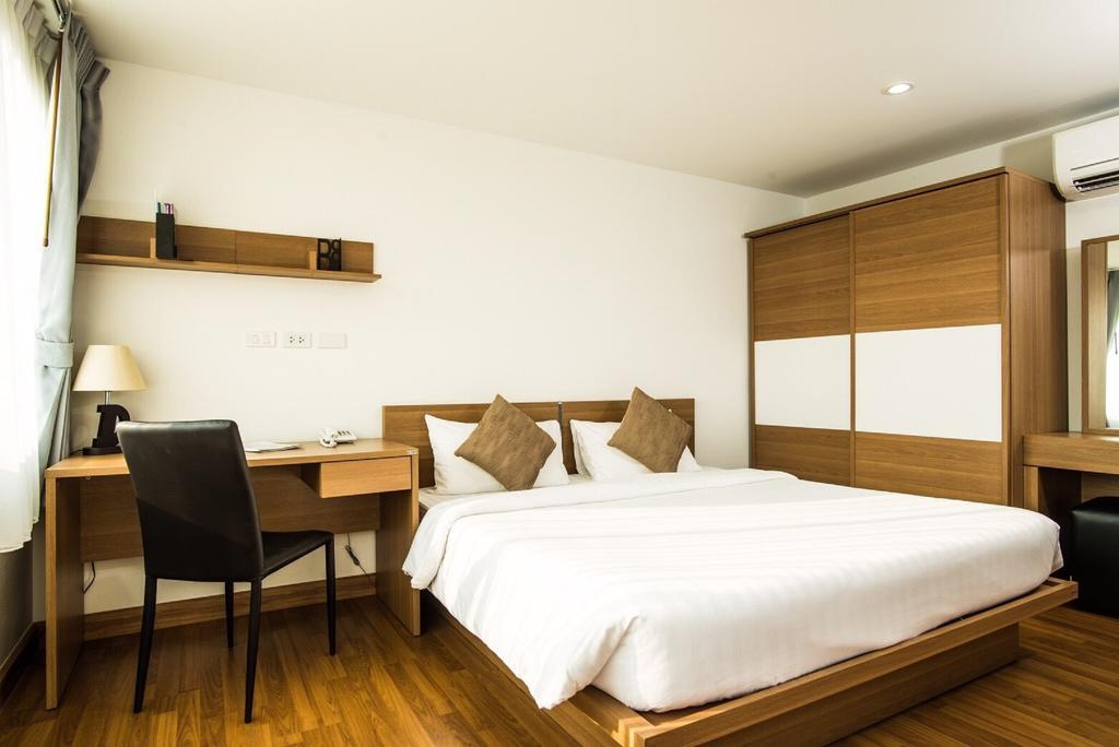 วินเนอร์ เซอร์วิส อพาร์ตเม้นท์ Aparthotel Si Maha Phot ภายนอก รูปภาพ